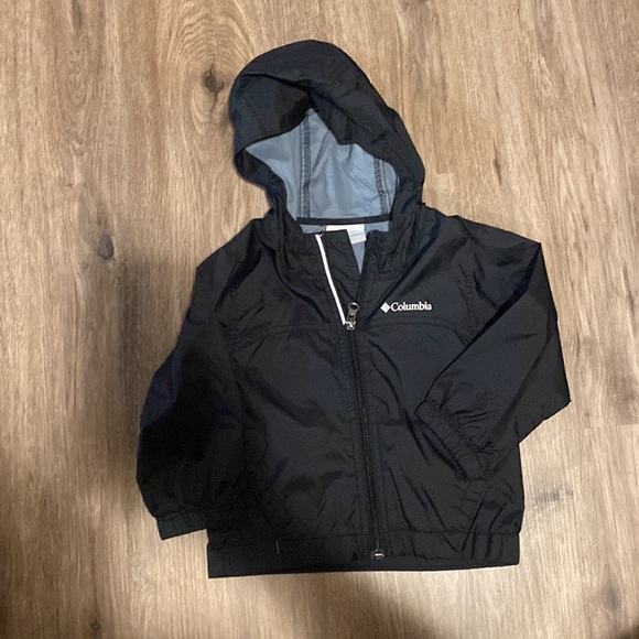 Lot of size 2T jackets/vest. 4 pieces total. All gently used. - Picture 9 of 11